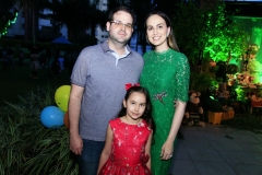 Armando, Marcela e Beatriz Gomes