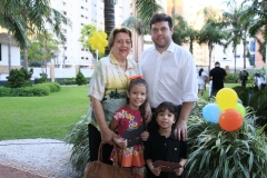 Maria Dolores, Alice, Davi e Glauco Filho Mota