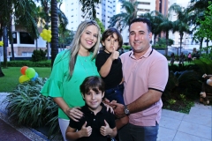 Rafaela, Raphael, Theo e Rafael Pessoa Mota