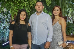 Julia Nunes, Ricardo e Dalia Holanda