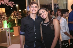 Caio Arraiz e Clara Pessoa