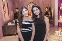 Lara Sobral e Beatriz Wanderley