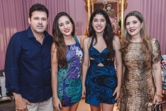 Rogério, Bianca, Beatriz e Cristina Arruda