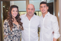 Lara, Fernando e Fernando Travessoni
