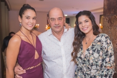 Talita, Fernando e Lara Travessoni
