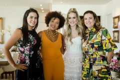 Sara Gomes, Natália Rose, Sarah Castro e Giovana Castro