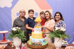 José, Henri, Athina, Denise e Miriam Bastos