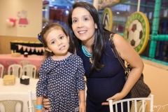 Maria Eduarda e Renata Camara