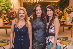 Letícia Studart, Lia Freire e Lorena Pouchain
