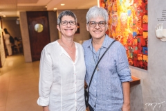 Cintia Carvalho e Junia Tércia
