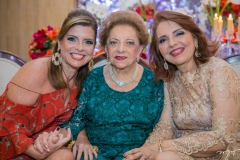 Silvinha e Neuzita Carneiro, com Silvana Brígido