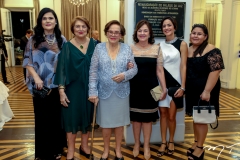 Arline Brasil, Beatriz Pinheiro, Elena Nogueira, Ana e Karine Studart e  Beatriz Mesquita