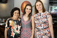 Nila Diógenes, Adriana Queiroz e Viviane Quezado