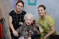 Paula Frota, Yolanda Queiroz e Lenise Rocha