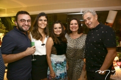 Ramiro Mendes, Beatriz Miranda, Kel Oliveira, Eliana Braga e Marcos Gazola