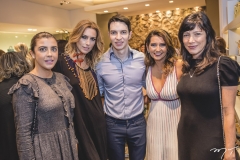 Camila Salek, Chiara Gadaleta, André Albuquerque, Márcia Travessoni e Andréa Bisker