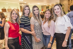 Carla Nogueira, Michelle Aragão, Camila Arrais, Vanessa Queiros e Suyane Dias Branco