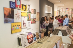 Coquetel de lançamento de "plurALL", exposição de Alexandre Reis