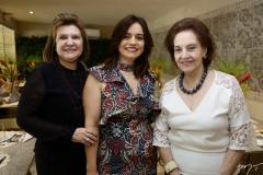 Rejane Fujita, Lia Freire e Norma Bezerra