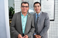 Ely Aguiar e Leonardo Mota
