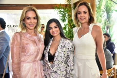 Anne Fernandes, Isabele Temoteo E Luciana Fernandes