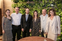 Daniela e Afrânio Barreira, André e Ticiana Parente, José Inácio e Luzia Parente
