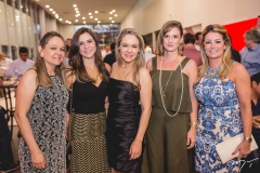 Patricia Marcan, Laura Araujo, Erika Lima, Ellen Tigre e Tatiana Luna