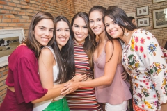 Alice Diniz, Lizandra Fujita, Rebeca Rios, Ana Carolina Bichucher e Natália Falcão