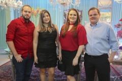 Henrique Galvão, Renata Moreira, Roberta e Rafael Teixeira