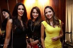 Maira Farias, Camila Quinderé e Sara Diniz