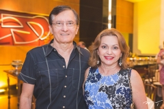 Hélio e Verônica Perdigão