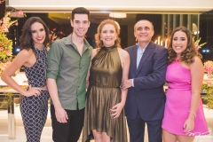 Talita Ximenes, Fernando Ximenes, Andréa Delfino, Raimundo Delfino e Larissa Delfino