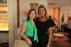 Liliane Liberato e Anelisa Barreira