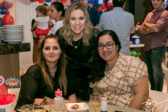 Roberta Rosalva , Nanette Pimentel e Thaysa Vasconcelos