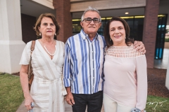 Fraci, Manoel e Denise de Oliveira Medeiros