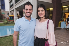 Mário e Camila Bezerra