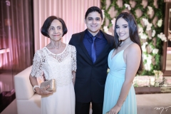 Edith Saboia, Victor Arruda e Carol Aragão
