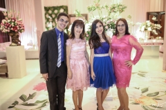 Micael, Antonieta, Tais e Jaqueline Fernandes
