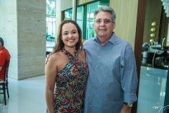 Márcia Sucupira e Elton Barreto