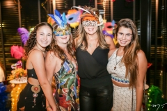 Bia e Adriana Bezerra, Alexandra e Júlia Pinto