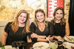 Vaneska e Carina Bezerra e Silvinha Leal