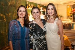 Manoela Bacelar, Adriana e Marília Queiroz