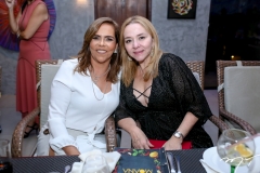 Ailza Ventura e Sandra Fujita
