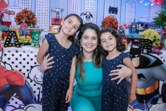 Valentina, Naiana e Isadora Freitas