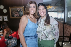 Nara Amaral e Elisa Oliveira