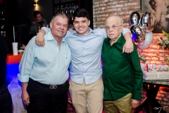 Carlos, Carlos Henrique Juaçaba e Augusto Borges
