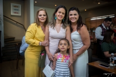Teca, Ticiana e Gabriela Leitão e Serly Gomes
