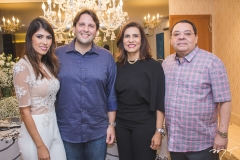 Flávia Simões, Daniel Simões, Márcia Teixeira e Gera Teixeira
