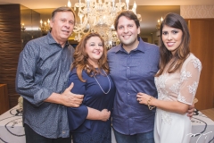José, Jaqueline, Daniel e Flávia Simões