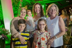 Tereza Gurgel, Marco, Ticiana, Júlia e Beatriz Queiroz, Stella Rolim